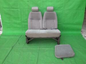  Nissan Caravan 2 seater . seat [ used ]