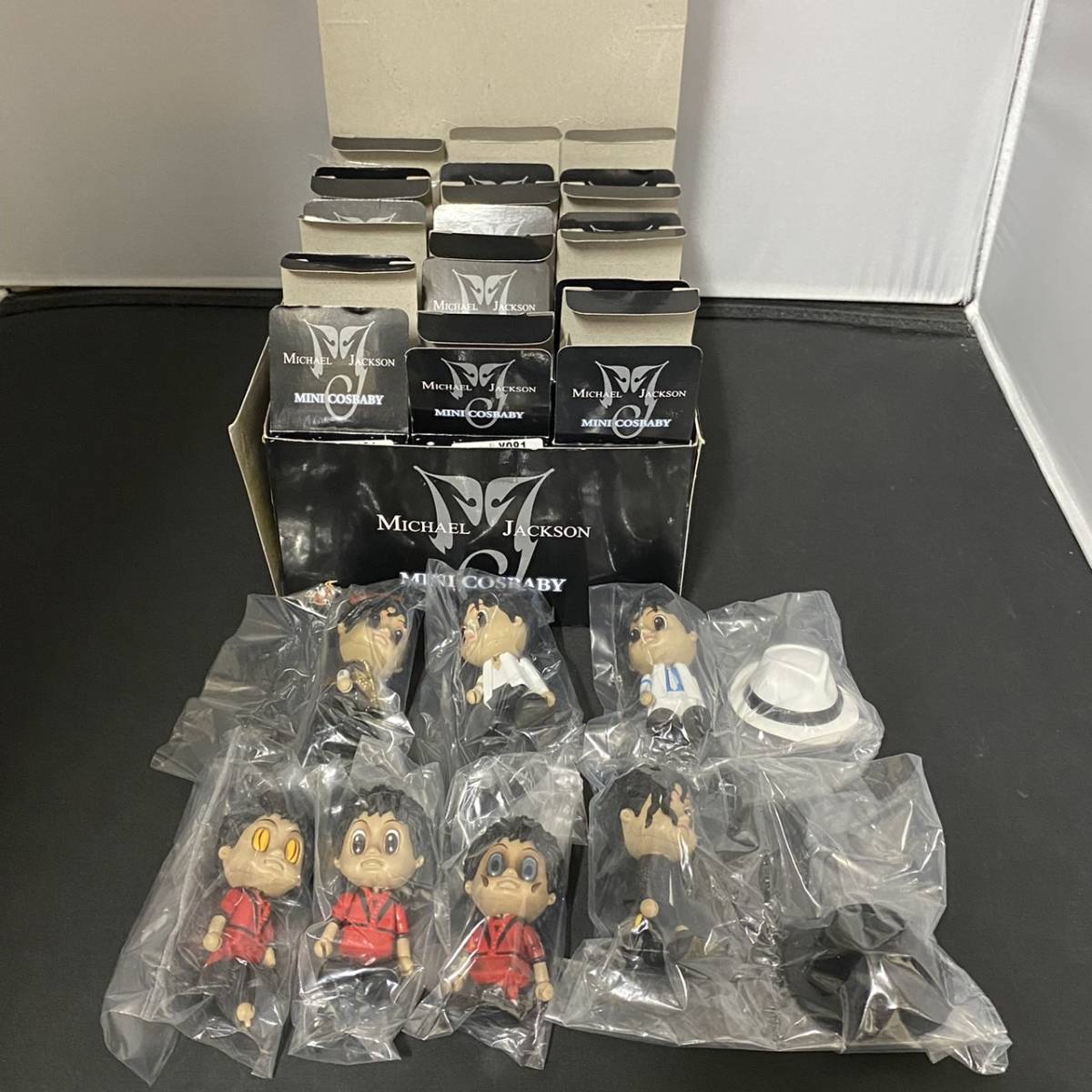 ヤフオク! -「マイケルジャクソン ホットトイズ」の落札相場・落札価格