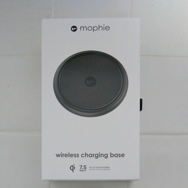 MOPHIE 無接点［Qi対応］ MOPHIE WIRELESS CHARGING BASE MOP-PH-000159 ブラック