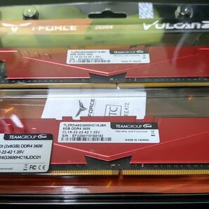 Team(チーム) PC4-28800 (DDR4-3600) 16GB(8GB×2枚) T-FORCE Vulcan Z 