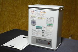 動作確認済み★イトミック 小型壁掛け電気給湯器 給湯室　休憩室　お茶　コーヒー　お湯を使うところに　EW-12N4A-BT★