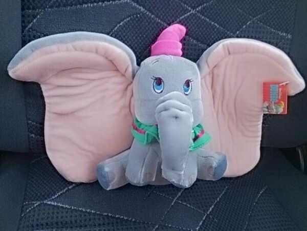 ダンボ DUMBO ぬいぐるみ 非売品 超希少品！！