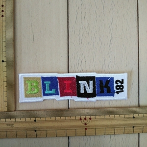 ★　新品 即決 アイロンワッペン 刺繍　No.673 BLINK182 ロック　ROCK