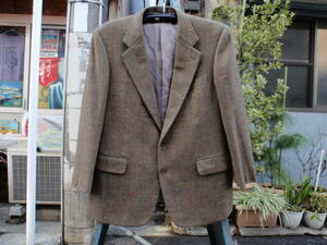 several times use .! Burberry herringbone pattern . tweed ground. b leather jacket size L?