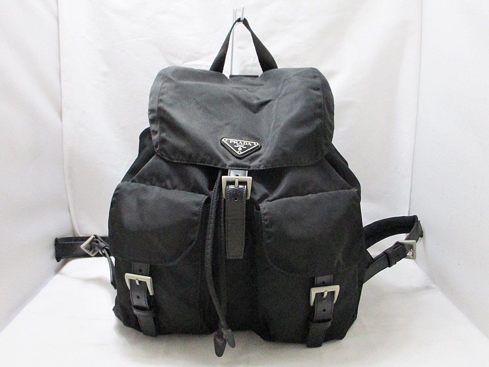 爆買い! 新品未使用 PRADA 定番ブラック ナイロンリュック B2811