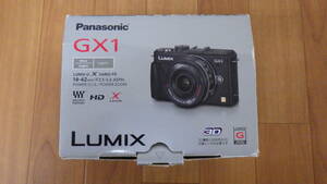 【Panasonic】LUMIX GX1 レンズキット ブレード シルバー DMC-GX1X-S 中古　パナソニック デジカメ カメラ 