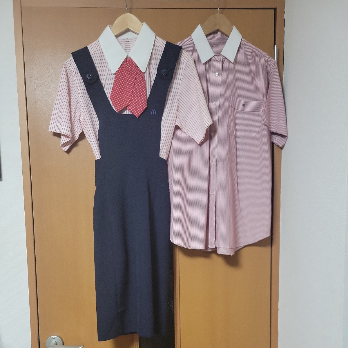 NEW限定品】 新品激レア! マクドナルドクルーレディース 制服 2004