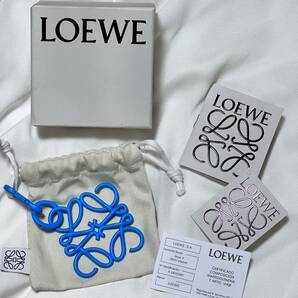 ロエベ　未使用　アナグラム チャーム キーチャーム　キーホルダー　ブルー　シアン　LOEWE