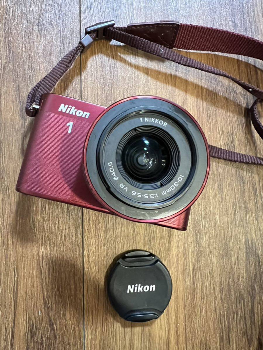 ニコン Nikon 1 J2 レッド, VR 10-30mm F3.5-5.6 PD-ZOOM カメラ