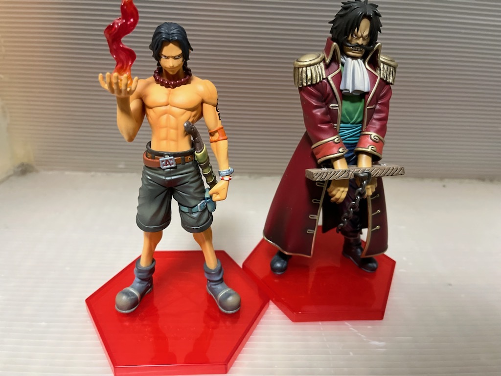 ヤフオク! -ワンピース ロジャー フィギュアの中古品・新品・未使用品一覧