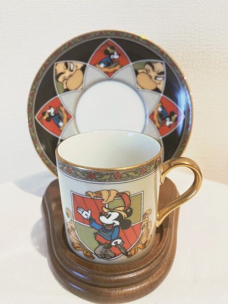 ディズニーランドカップ&ソーサー