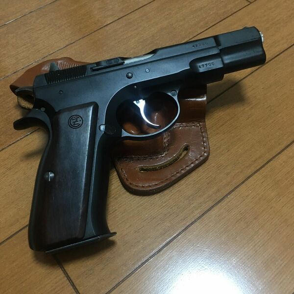 KSC CZ75 ガスブローバック+革製ホルスター