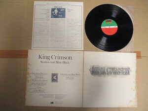 LP King Crimson「暗黒の世界 STARLESS AND BIBLE BLACK」国内盤 P-8442A 美盤 ジャケットにシミ 解説・歌詞に微かな黄ばみ及びシミ