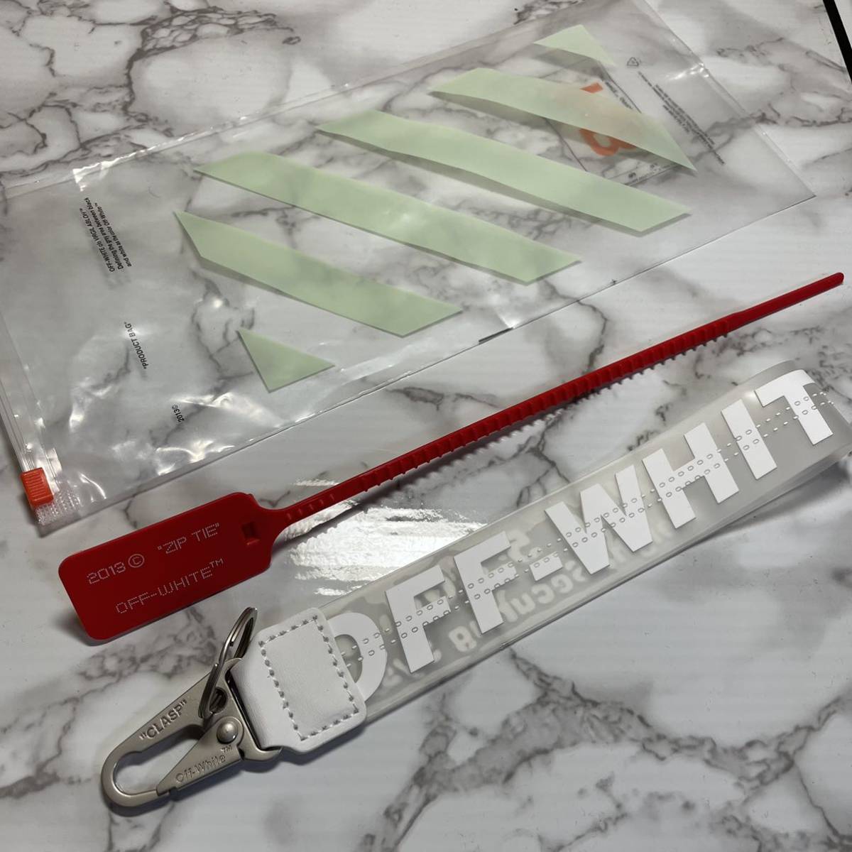 いラインアップ 【Lサイズ】オフホワイト off-whiteパーカー クルー