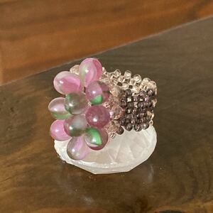 12-14 number beads ring ring pink . green. Drop beads. ring 