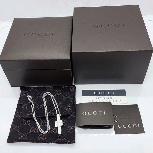 箱、保存袋、タグ付き　グッチ　GUCCI　ネックレス　クロス　十字架　シルバー925