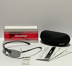 ★SWANS (スワンズ) 偏光スモークサングラス SALF-0051(GMR)/セミハードケース(A-210BK)付 ☆ (未使用品)