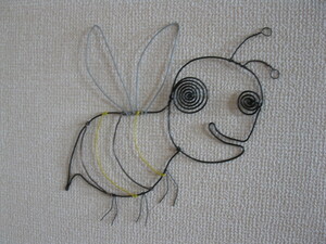  bee insect wire art wire craft wire skill hand made wall decoration 