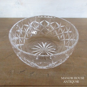 イギリス キッチン雑貨 ガラスボウル プレスドグラス 洋食器 フルーツポンチに フラワーベース 20cm 花器 置き物 英国 glass 1861sb
