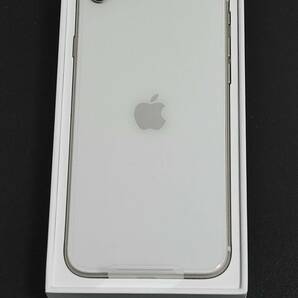 新品・未使用品 iPhone SE 第3世代 64GB スターライト 判定○ 送料無料の画像2