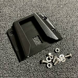 Brompton for front carrier block adaptor resin made black 