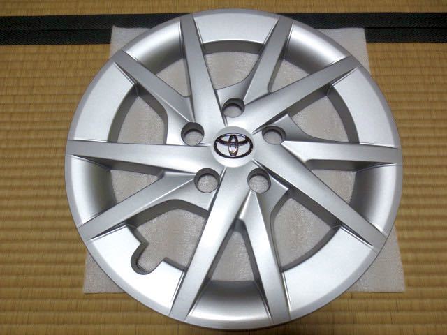 プリウスαホイールキャップの値段と価格推移は?|1件の売買データから