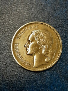 アンティークコイン　フランス　1951年　10フラン硬貨　FF0305