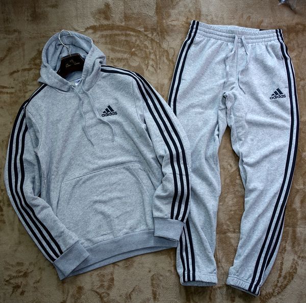 毎日続々入荷 adidas アディダス パーカー ズボン 上下セット グレー