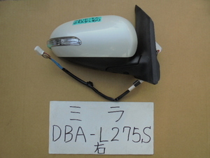ミラ　22年　DBA-L275S　右ドアミラー　カラー W24　7本線　電動格納式　電動リモコン式
