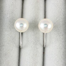 ＜MIKIMOTO＞　K18(WG)　パール　イヤリング　7.3mm　【CGY6095】_画像1