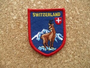 90s スイスSWITZERLAND 刺繍ワッペン/しかSCHWEIZ-SUISSE鹿PATCH国旗アルプスSWISS登山ハイキング雪山パッチ旅行しかスーベニア D9