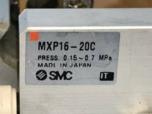 [CK15641] SMC MXP16-20C PRESS. 0.15~0.7MPa エアスライドテーブル 動作保証_画像6