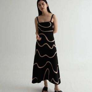 uenui Wave pattern knit ワンピース　キャミワンピ　ウェーブ　柄