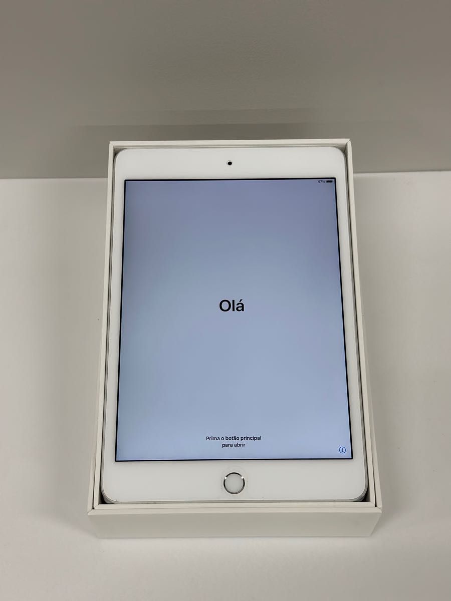 即日出荷 【美品】Apple 第8世代 32gb iPad iPad 第7世代 シルバー