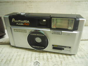 M9352 POCKET FUJICA FLASH AW 1m-∞ wide20mm 現状 動作チェックなし 傷汚れあり レターパック520円発送　(0503)