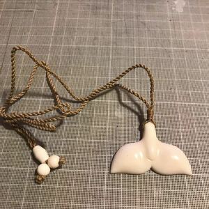  Hawaii HAWAII* ho e-ru tail *bo-n Carving * necklace 