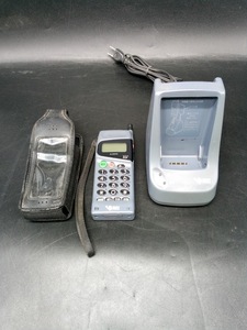 0 Sanyo Electric мобильный телефон DP-181 с зарядным устройством . электризация не возможно утиль / Tokai цифровой ho n/ retro / подлинная вещь / коллекция /SANYO / Sanyo 
