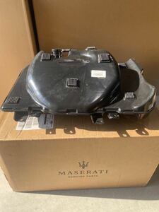 新品未使用　マセラティ　maserati純正　アドブルータンク　ギブリ　クワトロポルテM159 アドブルー