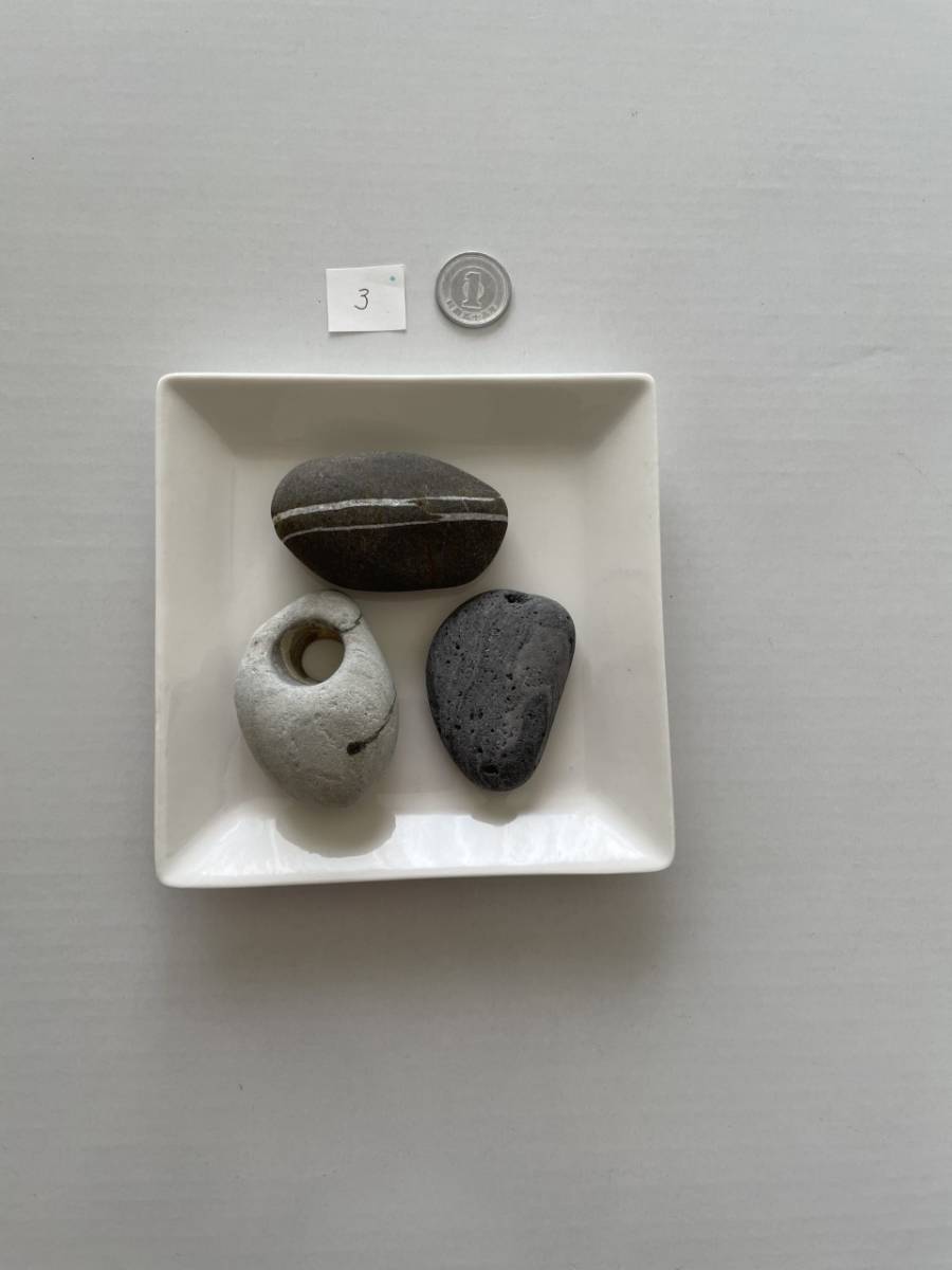 3 seastone stone, handmade works, interior, miscellaneous goods, ornament, object