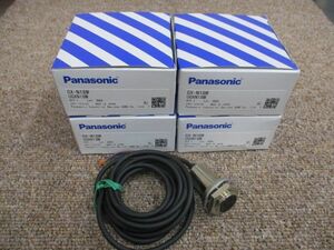 Неиспользованный 4+1 Используется 1 набор 5 штук Panasonic Panasonic Cylind