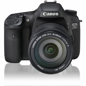 Canon デジタル一眼レフカメラ EOS 7D レンズキット EF-S18-200mm F3.5-5.6 IS USM付属 EOS7D18