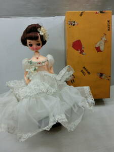 ポーズ人形◆ウエディングドレス.白・MASUMI DOLL/昭和レトロ/36cm/アクセサリー.赤 ①