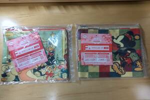 一番くじ　ミッキー＆ドナルド　VINTAGE CHRISTMAS COMICS　F賞　デザインポーチ　2種