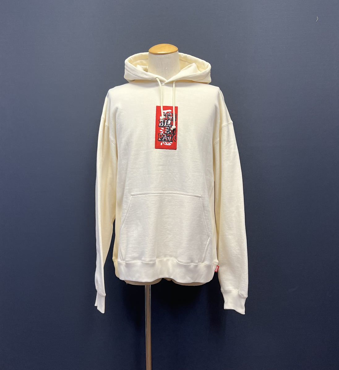 ヤフオク! -「ブラックアイパッチ」(XLサイズ以上) (パーカ)の落札相場 ヤフオク! -「ブラックアイパッチ」(XLサイズ以上) (パーカ)の落札相場