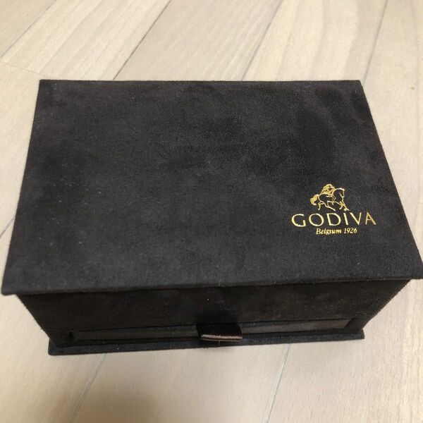 ゴディバ GODIVA ケース