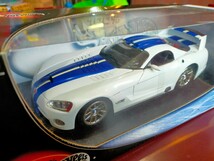 新品未開封 1/18 ダッジバイパー GTS-R_画像1