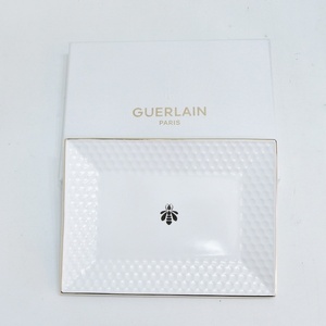 未使用品！ゲラン GUERLAIN アクセサリートレー 小物入れ BEE　蜂　*非売品 kz4604200605