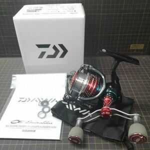 Daiwa 17 Emeraldas エメラルダス MX 2508PE SOM Custom カスタム (Red) 