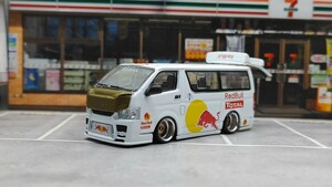 1/64 ミニカー BMC トヨタ ハイエース KDH200V 改 フルエアロ BBS RS風 ローダウン マフラー レッドブル バットボンネット カーボン