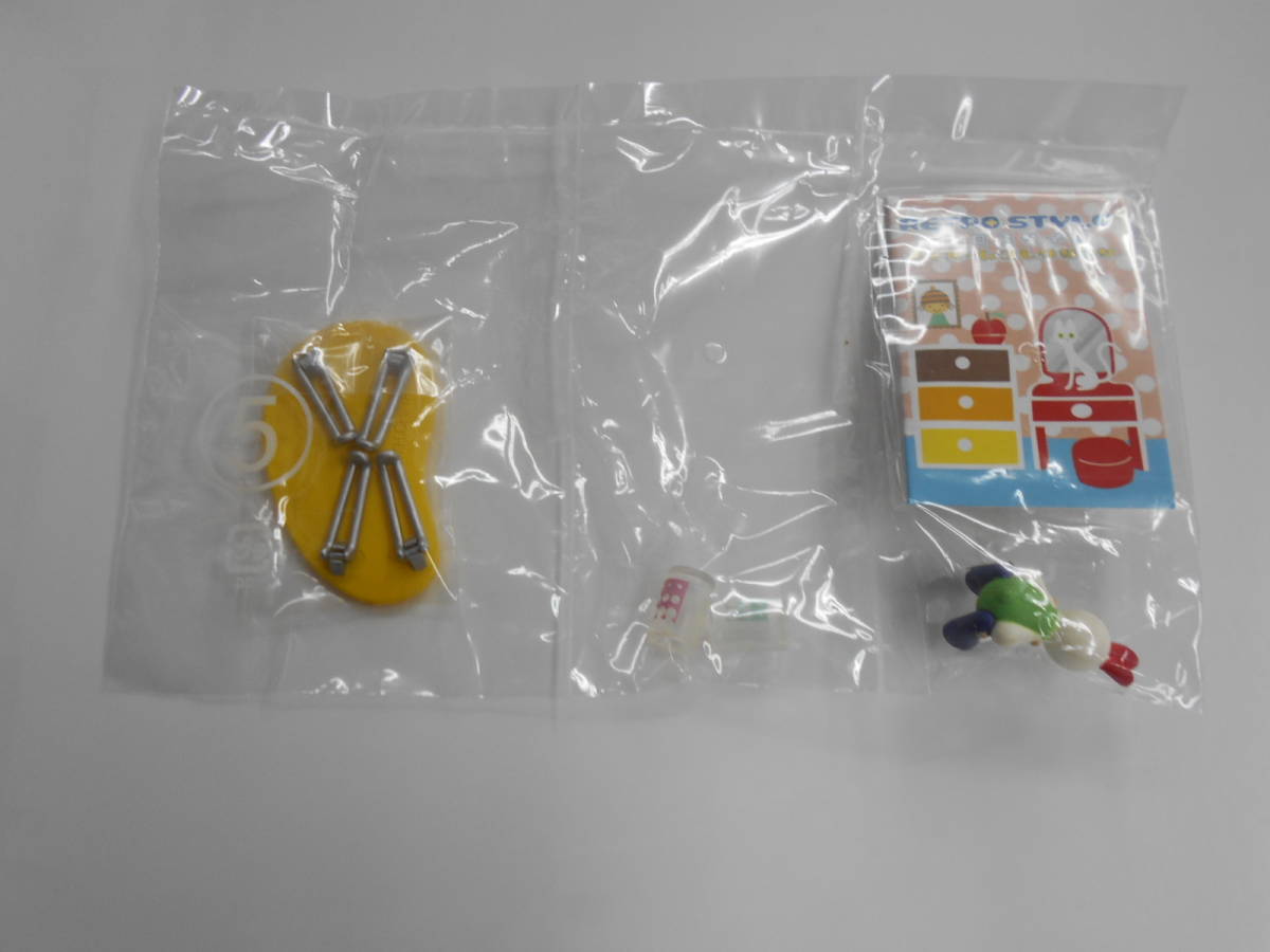 ヤフオク! -「メガハウス レトロスタイル マイルームコレクション」の